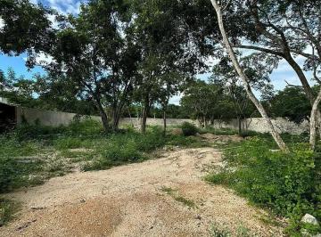 1 · Terreno de 1,531 m² en Venta en Temozón Norte