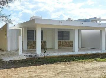 1 · Casa en Chicxulub Puerto a 250 m de La Playa