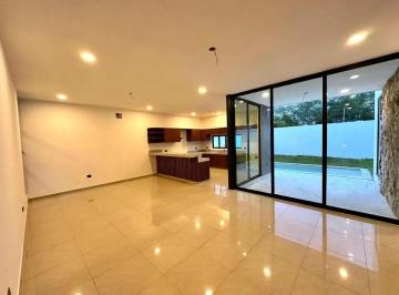 1 · Casa Equipada en Venta Al Norte de Mérida