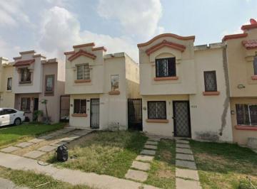 Casa de 3 habitaciones, Tonalá · Venta de Casa en Tonala Jalisco Urbi Paseos de Santiago