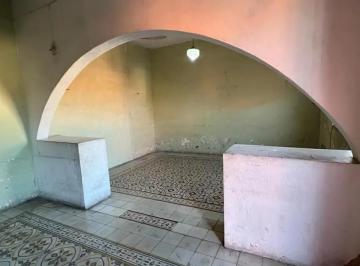 1 · Casa Para Remodelar en Venta en El Corazón de La Ermita