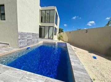 1 · Casa en Venta en Soluna Temozón, 3 Recámaras, Estudio, Piscina