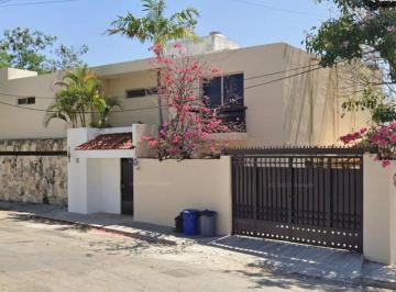 1 · Casa en Esquina en Venta en El Fraccionamiento Puesta del Sol
