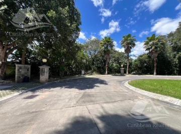 Terreno / Lote · 1025m² · Terreno en Venta en Villamagna Cancun