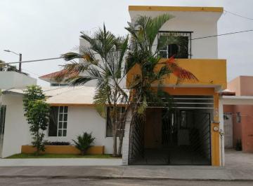 Casa · 182m² · 3 Recámaras · 1 Estacionamiento · Casa en Venta | El Coyol – Veracruz, Ver.
