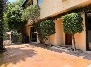 Casa de 3 habitaciones, Miguel Hidalgo · Casa Duplex Conservadora en Las Lomas Ch.