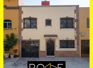 Casa de 3 habitaciones, Cuauhtémoc · Casa en Venta Cerca del Metro Juanacatlán en Calle Zamora Colonia Condesa Cuhtémoc