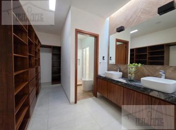 Casa · 250m² · 4 Recámaras · Casa en Venta en Lomas del Dorado, Tres Recamaras
