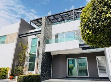 Casa de 6 habitaciones, San Andrés Cholula · Casa en Venta Lomas de Angelópolis 1 Cluster 888