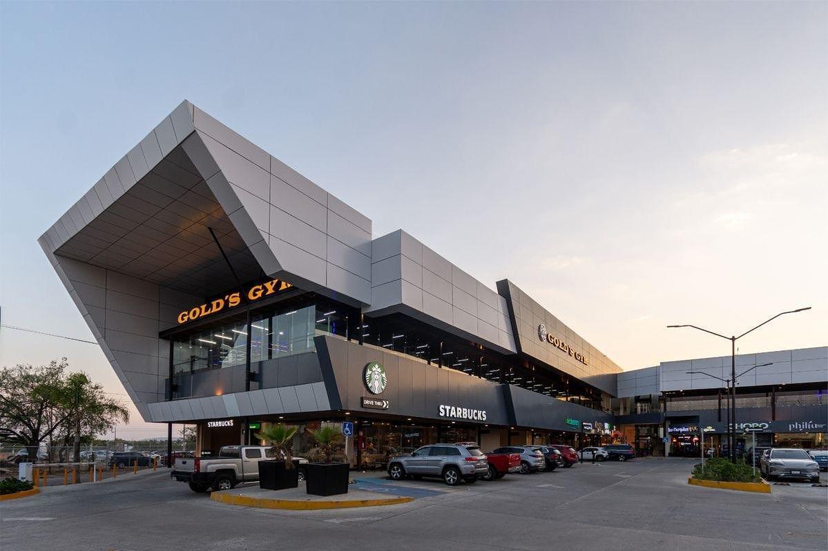 Commercial Spaces for Rent at Plaza Garza Sada