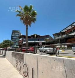 Local comercial · 293m² · Venta de Local en Plaza Cantera 5