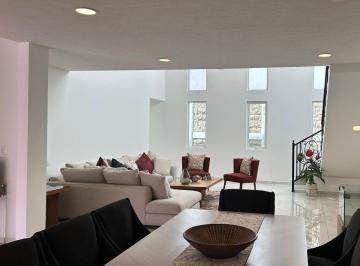 Casa de 4 habitaciones, Metepec · Amplia E Iluminada Casa en Metepec, con Recámara Completa en Planta Baja con Vis