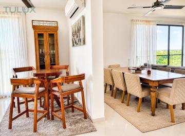 Departamento · 200m² · 4 Recámaras · 1 Estacionamiento · Playa Aurora