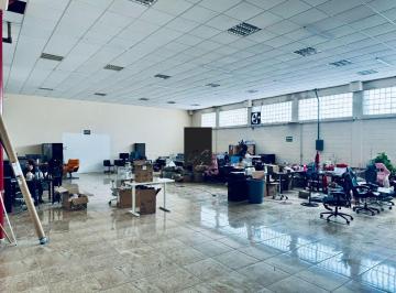Bodega comercial , Naucalpan de Juárez · Bodega en Renta en Naucalpan de 471 m², 4 Andenes Equipados Compartidos + 2 Elevadores de Carga.