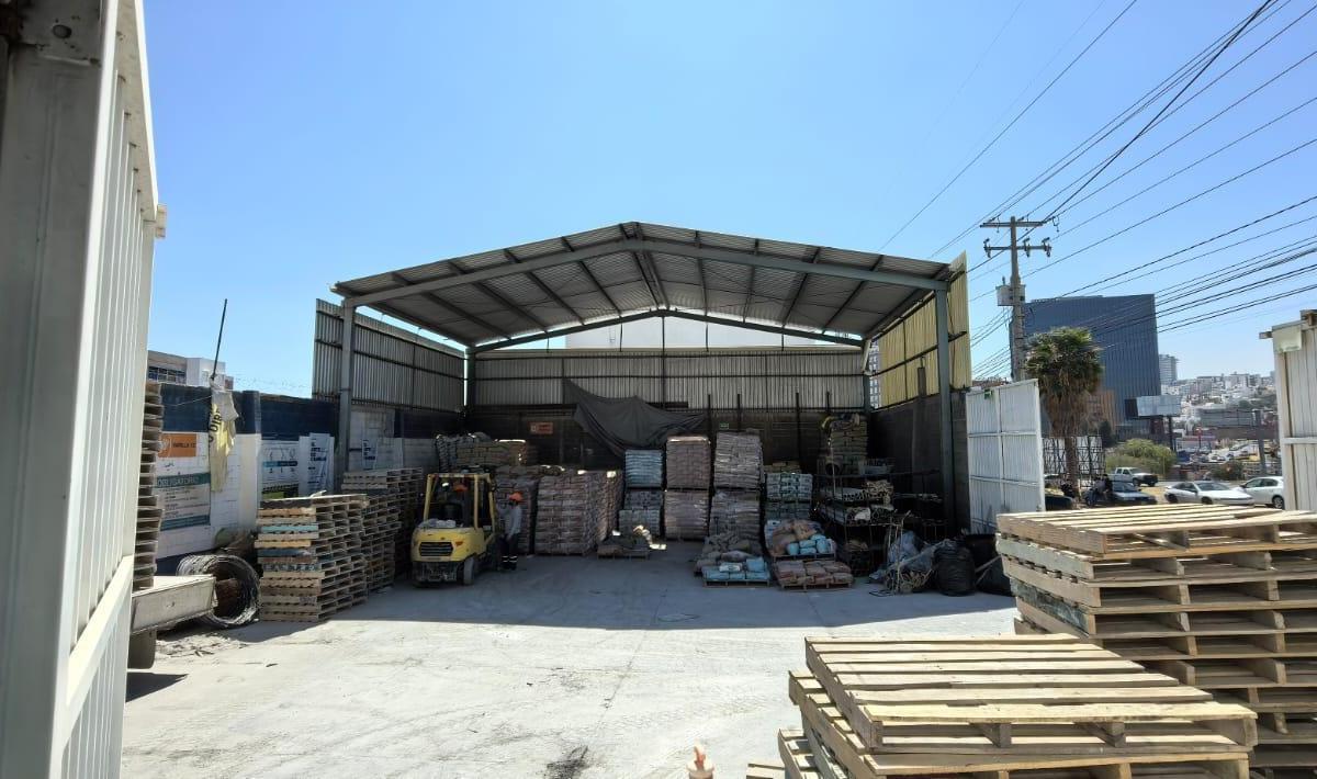 Venta de Bodega Comercial en San Luis Potosi, Sup. 640 m&sup2;