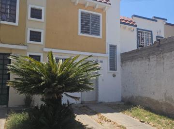 Casa de 2 habitaciones, Zapopan · Casa en Venta Los Molinos Zapopan. Carretera a Colotlan