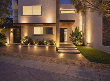 Casa en condominio de 3 habitaciones, León · Gran Jardin Casa de Oportunidad en Venta