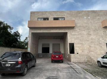 Bodega comercial · 500m² · Bodega en Renta Av Colosio en Cancún, Quintana Roo con Oficina