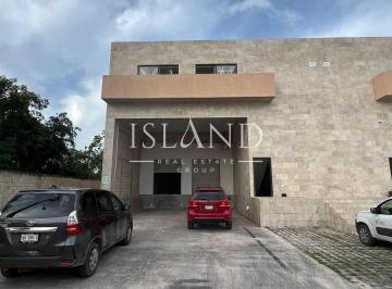 Bodega comercial · 500m² · Bodega en Renta Av Colosio en Cancún, Quintana Roo con Oficina
