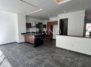 Casa · 251m² · 4 Recámaras · 3 Estacionamientos · Casa en Venta en Residencial Rio en Cancún, Quintana Roo