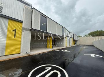 Bodega comercial · 310m² · Bodega Industrial en Renta en Cancún Av Huayacan