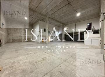 Bodega comercial · 700m² · Renta Bodega de 700 m² con Oficina Dentro de Parque Logístico en Cancun