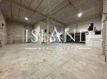 Bodega comercial · 700m² · Renta Bodega de 700 m² con Oficina Dentro de Parque Logístico en Cancun