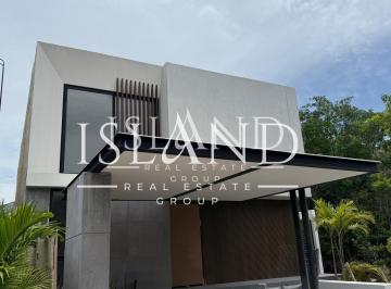 Casa · 281m² · 3 Recámaras · Casa en Venta en Via Cumbres, Cancún Q Roo