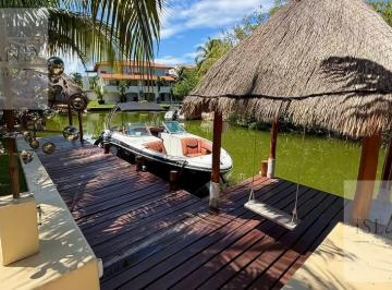 Casa · 400m² · 3 Recámaras · Casa en Renta en Isla Dorada, Zona Hotelera de Cancún