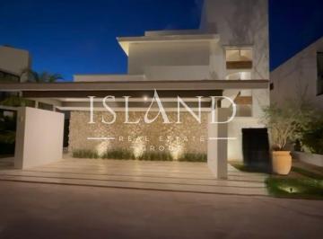 Casa · 490m² · 5 Recámaras · Residencia en Venta en Lagos del Sol, Cancún Quintana Roo