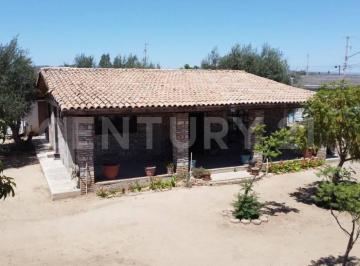 Casa · 719m² · 2 Recámaras · Casa en Venta en El Porvenir, Valle de Guadalupe en Ensenada, B. C.