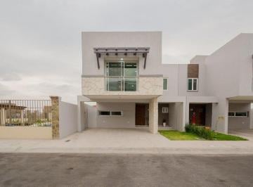 cc3e938911bcbd89d900dc13acd7757dbf24c2a6a1d7965fa63bfa97d2110452 · Promoción Preciazo! Casa 4 Recámaras, Jardín, Roof Garden $4,750,000