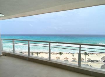 Departamento de 2 habitaciones, Benito Juárez · Departamento Frente Al Mar en Maralago Cancún | 182 m² | 2 Recámaras
