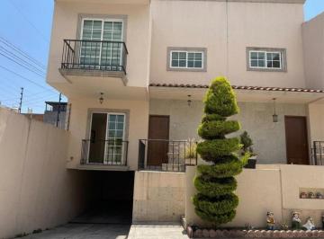 Casa en condominio · 181m² · 3 Recámaras · 3 Estacionamientos · Casa en Venta en Residencial Casántica, Lerma Estado de México.