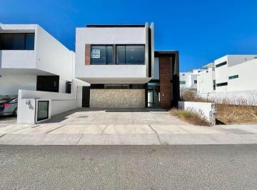 Casa en condominio de 4 habitaciones, El Marqués · Casa en Venta Zibata Queretaro - Casa Cactus