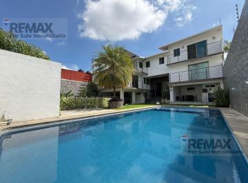 Venta de casa en la Col. Hacienda Tetela, Cuernavaca, Morelos · Venta de Casa en La Col. Hacienda Tetela, Cuernavaca, Morelos…clave 5839