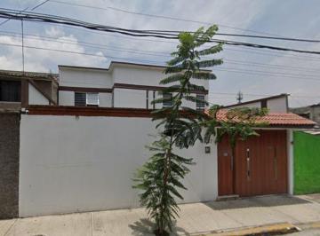 Casa de 4 habitaciones, Iztapalapa · Casa en Iztapalapa Puente Blanco de Remate Bancario, Cerca del Parque San Juan Estrella