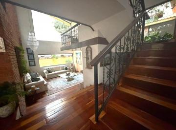Casa · 515m² · 3 Recámaras · 4 Estacionamientos · Jardines en La Montaña Residencia en Venta Oportunidad
