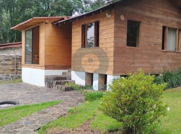 Casa · 90m² · 1 Recámara · 2 Estacionamientos · Cabaña en El Bosque Cerca del Club de Golf Avándaro