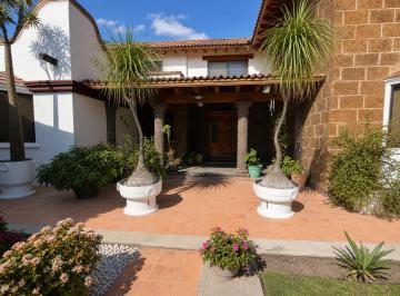 Casa de 4 habitaciones, Querétaro · Casa en Renta en Jurica de 4 Recamaras, 2 en Pb