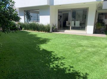 Casa de 3 habitaciones, Huixquilucan · Renta Casa Bosque Real con Vista Al Campo de Golf