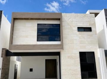 Casa de 4 habitaciones, Arteaga · Casa en Renta en Privanzas del Campestre, Arteaga | 4 Recámaras | Seguridad | $31,000 Mxn