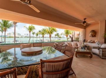 Departamento de 3 habitaciones, Benito Juárez · Penthouse en Venta en Isla Dorada Cancun Zona Hotelera