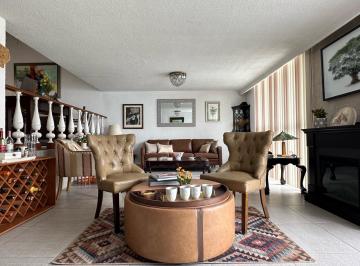 Casa · 175m² · 3 Recámaras · 2 Estacionamientos · Casa en Venta en Lomas de Tarango
