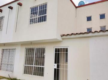 Casa en condominio · 3 Recámaras · 2 Estacionamientos · Casa en Renta Villas del Sauce, San Antonio La Islaominio
