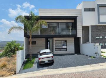 Casa de 4 habitaciones, Querétaro · Venta Casa Cumbres del Lago