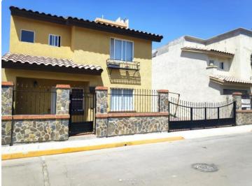Casa de 3 habitaciones, Tecámac · Casa en Venta Col Real Castell Ojo de Agua Tecámac Edomex