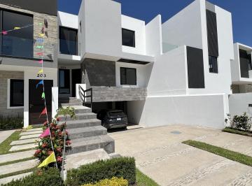 Casa en condominio de 3 habitaciones, Tlajomulco de Zúñiga · Casa en Venta - Paraje Casas de Autor - Tlajomulco de Zúñiga