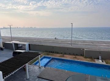 Departamento · 85m² · 2 Recámaras · 1 Estacionamiento · Departamento en Boca del Río Frente Al Mar Edificio Bahía