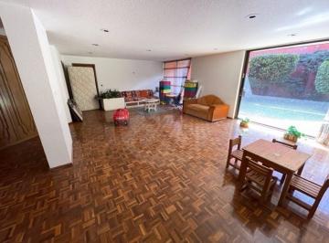 Casa · 600m² · 3 Recámaras · 3 Estacionamientos · Bosques: Casa en Venta en Bosque de Las Lomas